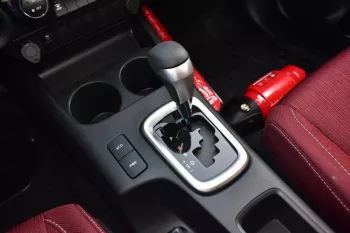 2022 MODEL TOYOTA HILUX DOUBLE CAB PICKUP GLX 2.7L PETROL 4WD AUTOMAATIC TRANSMISSION