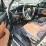 TOYOTA FORTUNER 2019 PETROL v4 2.7 4x4 - Thumbnail 7