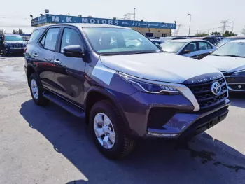 TOYOTA FORTUNER 2022 PETROL 2.7 V4 4X4