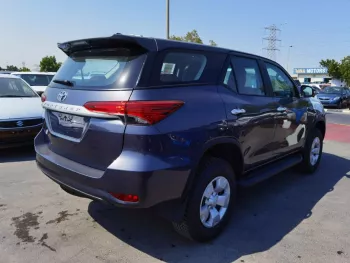 TOYOTA FORTUNER 2022 PETROL 2.7 V4 4X4