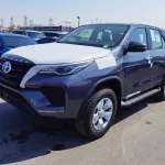 TOYOTA FORTUNER 2022 PETROL 2.7 V4 4X4 - Thumbnail 4