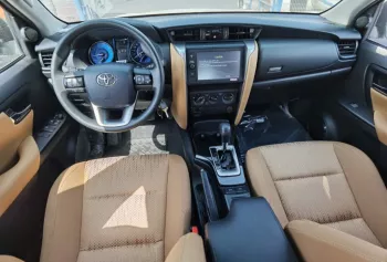 TOYOTA FORTUNER 2022 PETROL 2.7 V4 4X4