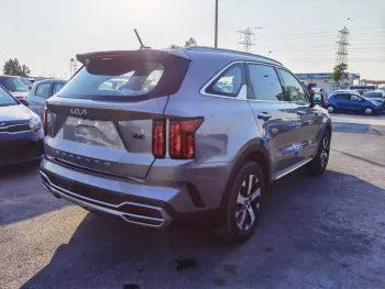 KIA SORENTO 2023 2.5 V4 PETROL