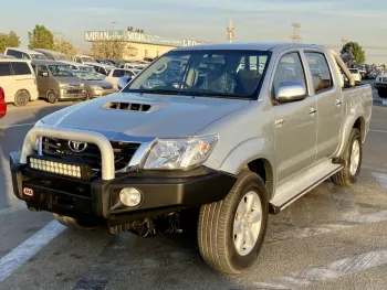Toyota hilux pick up 2.7L 4WD 2008 Petrol RHD