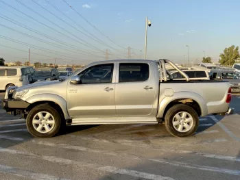 Toyota hilux pick up 2.7L 4WD 2008 Petrol RHD
