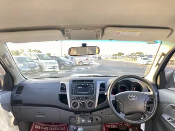 Toyota hilux pick up 2.7L 4WD 2008 Petrol RHD