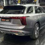 2023 Hongqi E-HS9 - Thumbnail 3