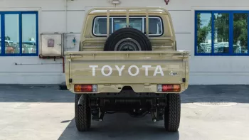 Toyota Land Cruiser Pickup 4.2L Diesel V6 Double Cabin