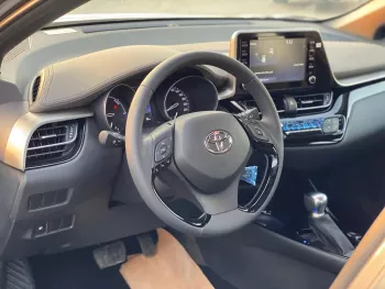 Toyota C-HR Hybrid Car 2022 FWD
