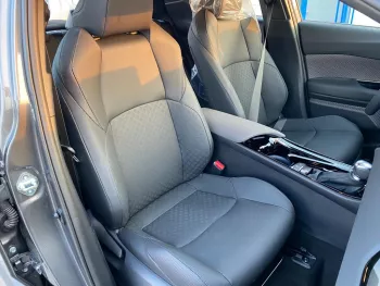 Toyota C-HR Hybrid Car 2022 FWD