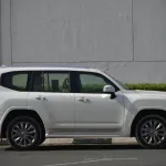 2022 MODEL TOYOTA LAND CRUISER 300 GX-R V6 3.5L TWIN TURBO AUTOMATIC TRANSMISSION - Thumbnail 3