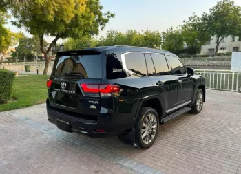 Toyota Land Cruiser 3.5L Twin Turbo 2022 VIP Edition
