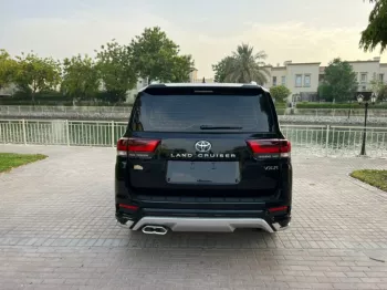 Toyota Land Cruiser VIP Edition 3.5L Twin Turbo 2022