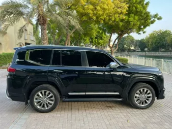 Toyota Land Cruiser VIP Edition 3.5L Twin Turbo 2022