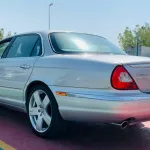 JAGUAR XJ8L 2005 SILVER WITH BEIGE INTERIOR MINT CONDITION FRESH JAPAN IMPORT - Thumbnail 4