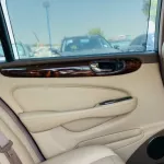 JAGUAR XJ8L 2005 SILVER WITH BEIGE INTERIOR MINT CONDITION FRESH JAPAN IMPORT - Thumbnail 16