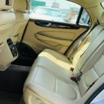 JAGUAR XJ8L 2005 SILVER WITH BEIGE INTERIOR MINT CONDITION FRESH JAPAN IMPORT - Thumbnail 18