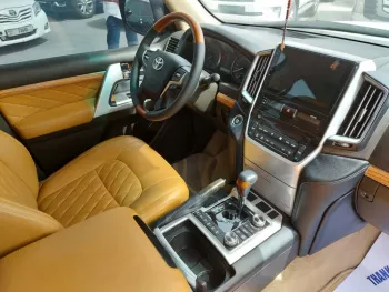 Toyota Land cruiser Model 2011 V6 Petrol