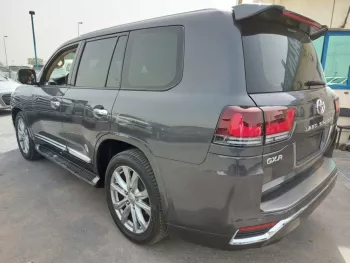 Toyota Land cruiser Model 2011 V6 Petrol