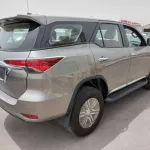 TOYOTA FORTUNER 2.7L 4X2 - Thumbnail 5