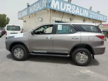 TOYOTA FORTUNER 2.7L 4X2
