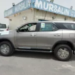 TOYOTA FORTUNER 2.7L 4X2 - Thumbnail 7