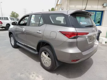 Toyota Fortuner 2.7L 2022 Model GCC Specs
