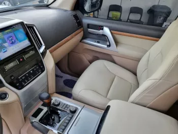 Toyota Landcruiser 4.6L GXR 2013 4WD