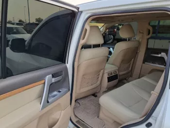 Toyota Landcruiser 4.6L GXR 2013 4WD