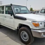 New Toyota Land Cruiser Pick Up 4.0L Double Cab 2022 - Thumbnail 2
