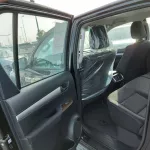 Toyota Hilux GLXS 2022 Black Full Option - Thumbnail 11