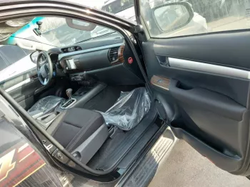 Toyota Hilux GLXS 2022 Black Full Option