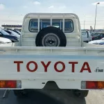 Toyota Landcruiser Hardtop 4.2L 2022 DC MT White Diesel - Thumbnail 5
