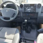 Toyota Landcruiser Hardtop 4.2L 2022 DC MT White Diesel - Thumbnail 15