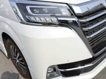 Toyota Granvia 3.5L 2023 7 Str. A/T White Petrol Automatic For Export Only