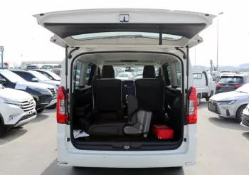 Toyota Granvia 3.5L 2023 7 Str. A/T White Petrol Automatic For Export Only