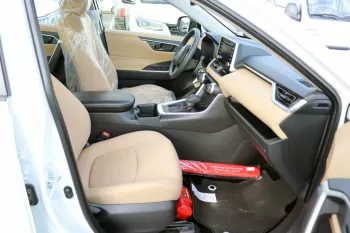 Toyota Rav4 2.5L 2022 White Petrol