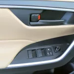 Toyota Rav4 2.5L 2022 White Petrol - Thumbnail 13