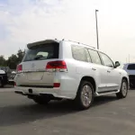 Toyota land Cruiser 2021 5.7L 5Doors - Thumbnail 5