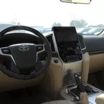 Toyota land Cruiser 2021 5.7L 5Doors - Thumbnail 17