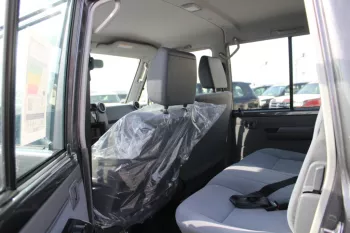 Toyota land Cruiser pick up 4Doors