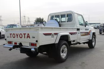 Toyota land cruiser 2022 - 2Doors