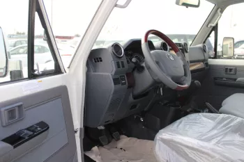 Toyota land cruiser 2022 - 2Doors