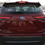 Toyota Highlander Hybrid Limited 2.5L 2022 Red - Thumbnail 7