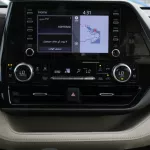Toyota Highlander Hybrid Limited 2.5L 2022 Red - Thumbnail 14