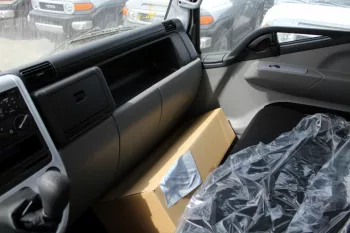 MITSUBISHI FUSO CANTER 2021