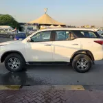 TOYOTA FORTUNER PETROL V4 2019 4WD - Thumbnail 2