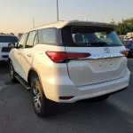 TOYOTA FORTUNER PETROL V4 2019 4WD - Thumbnail 3