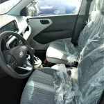 Hyundai Grand i10 AT 1.2L Hatchback FWD 5 Doors, Color Silver, Model 2023 - Thumbnail 7