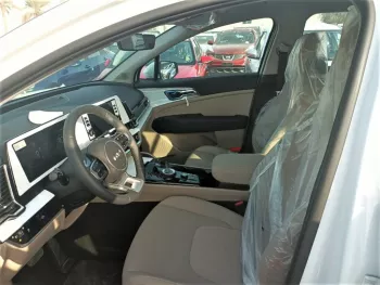 KIA SPORTAGE - 1.6L - 5Doors - White - 2023